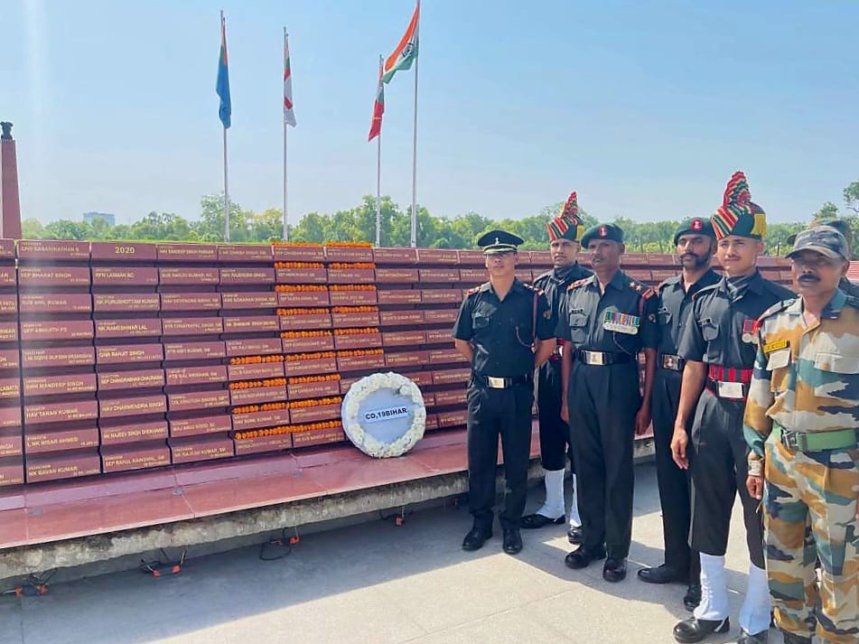 The homage was paid to Bravehearts at NWM by all ranks of 19 BIHAR on 16 June 2022