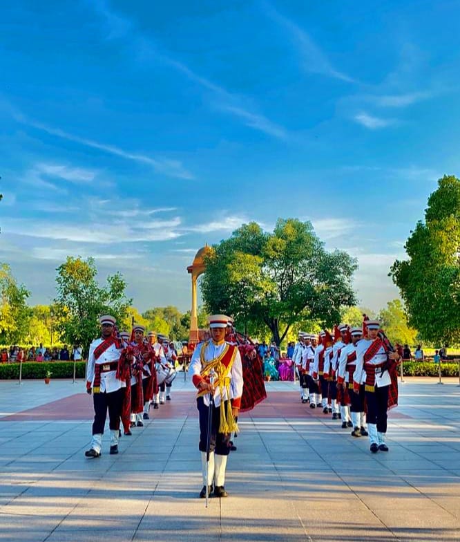 School Band Team of Maharaja Agarsain School gave a band performance at public plaza at NWM