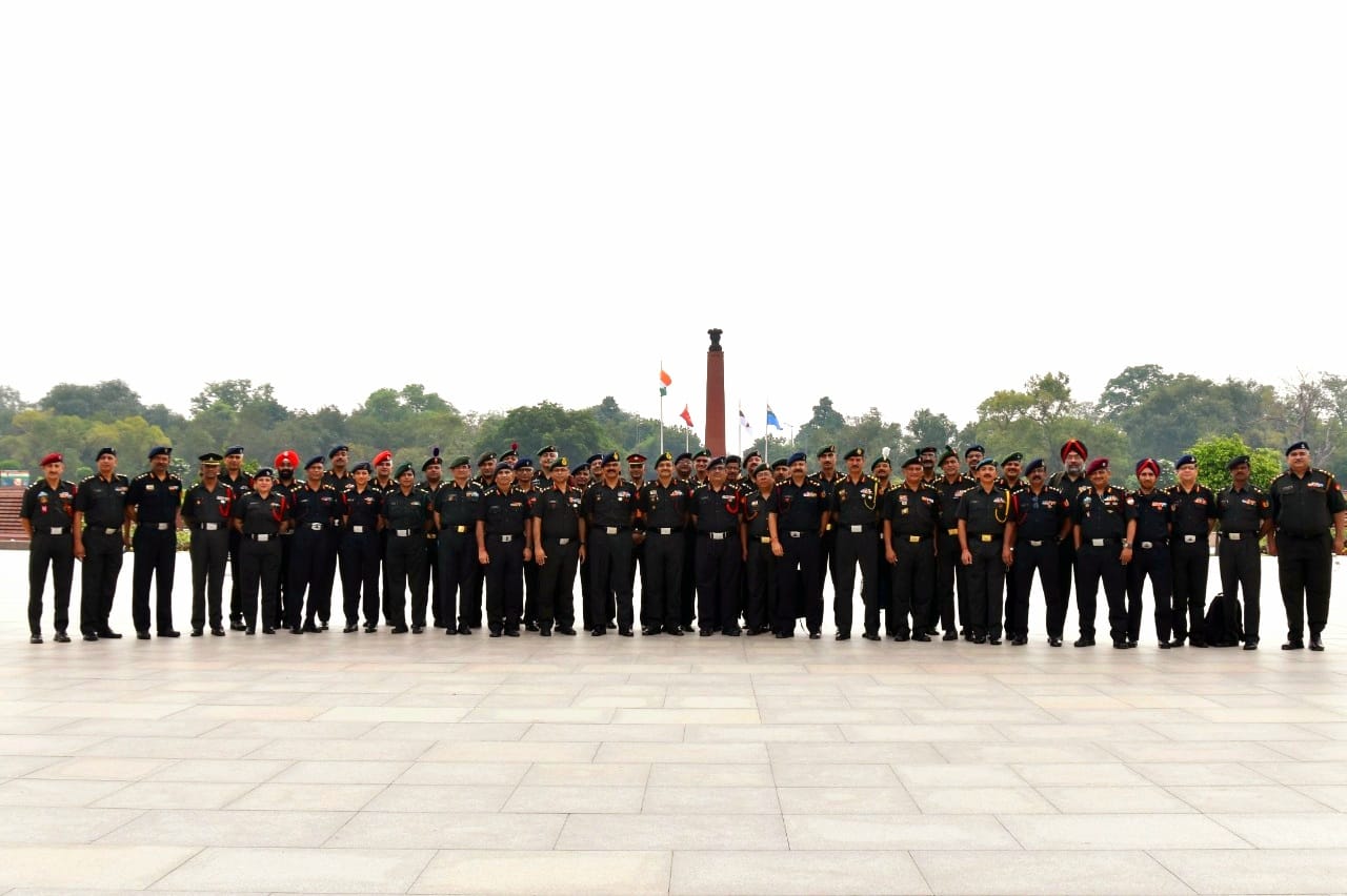 111th Retiring Officers Seminar visited NWM and paid homage to Bravehearts on 23 Aug