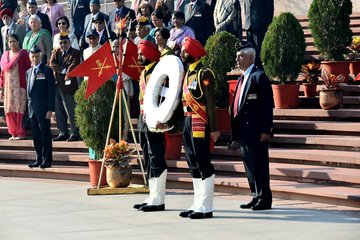 officers from 30th Reg & equivalent courses paid homage to Bravehearts at NWM on 11 Dec 22
